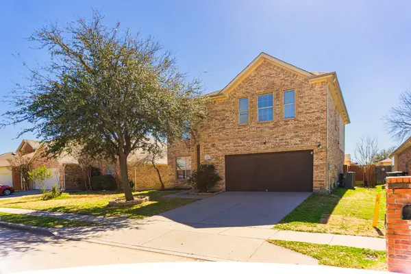 421 Mystic River Trail, Fort Worth, TX 76131