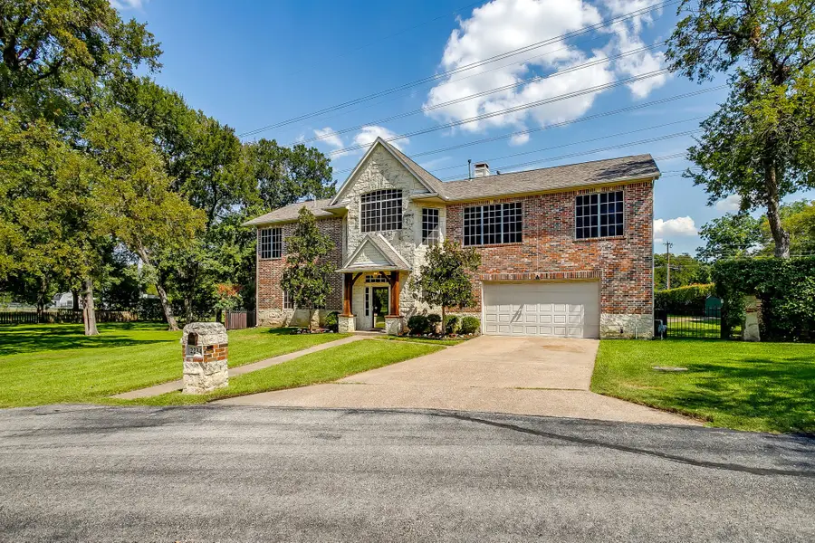 2234 Ivanhoe Circle, Grand Prairie, TX 75050 - #2