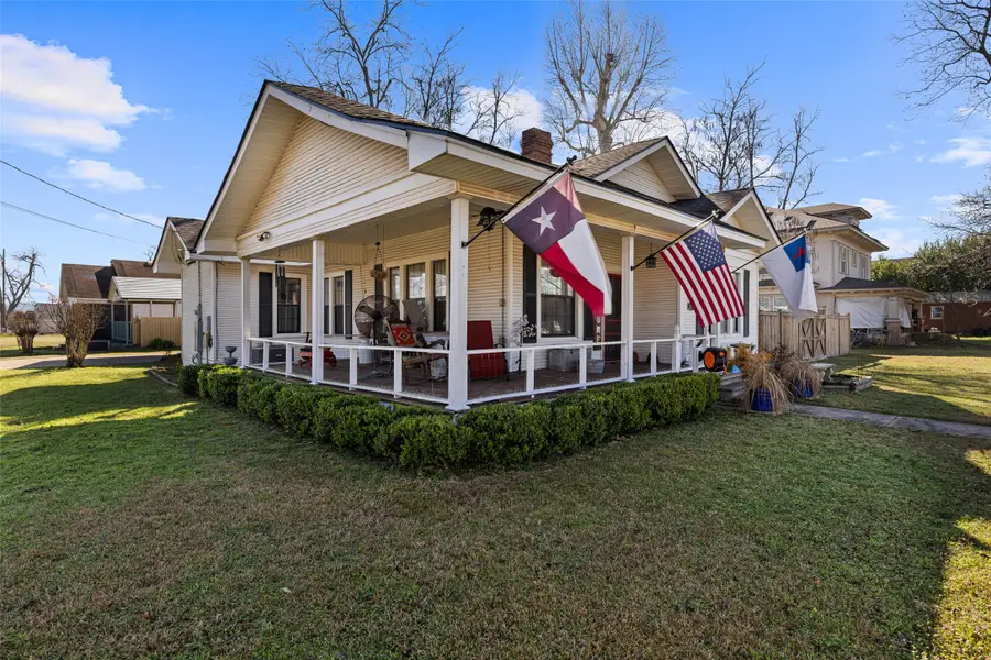 217 N Montgomery Street, Gilmer, TX 75644 - #3