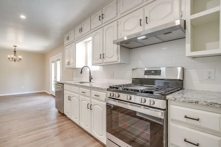 309 Sundown Court, Burleson, TX 76028 - #3