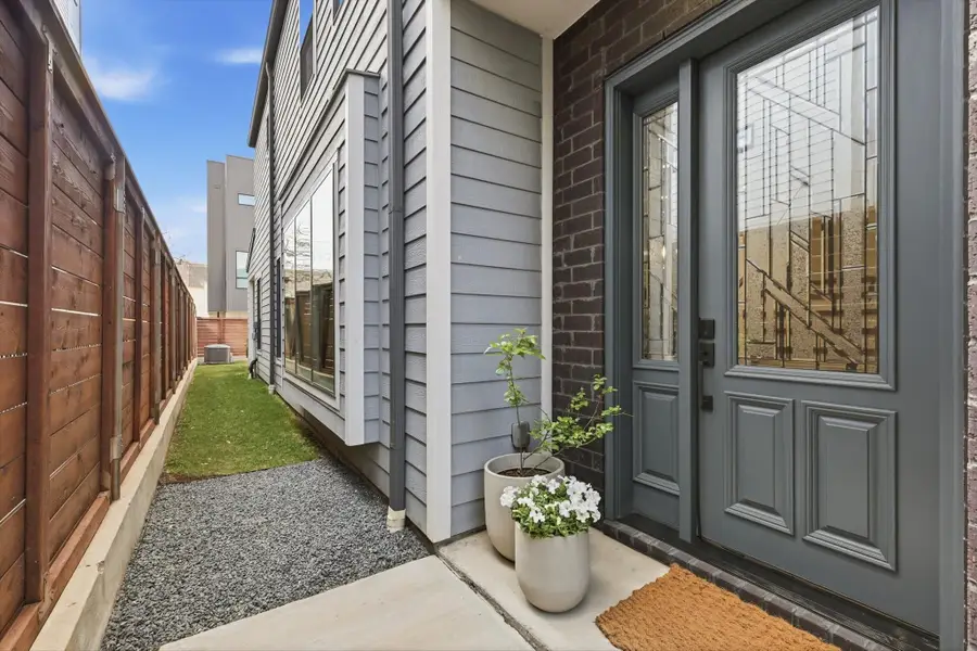 1925 N Prairie Avenue, Dallas, TX 75204 - #3