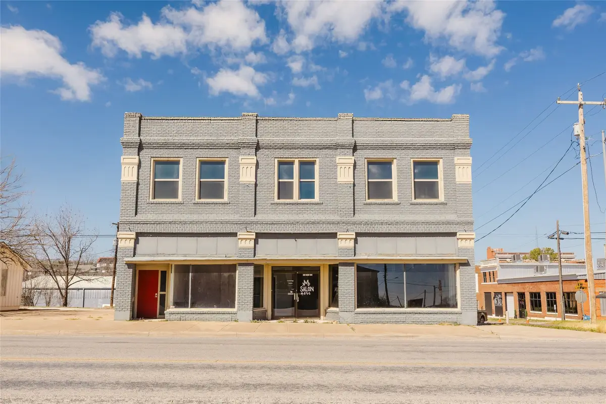 200 W 8th Street, Cisco, TX 76437 - #1