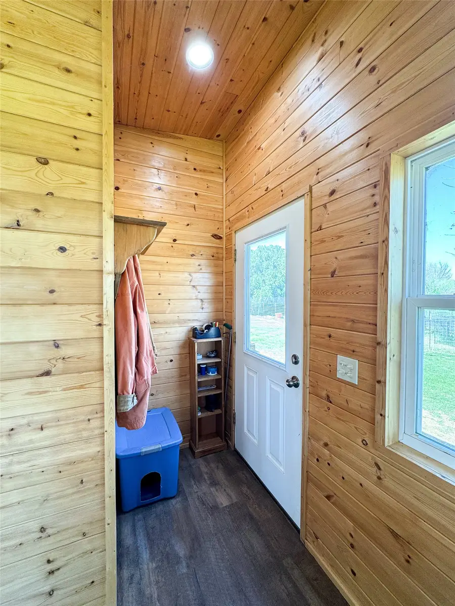 1209 Taylor Avenue, Rule, TX 79547 - #3