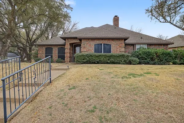 7513 Ramble Wood Trail, Fort Worth, TX 76132