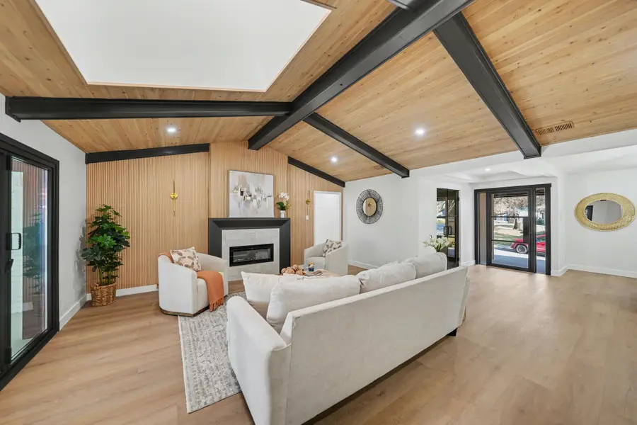 7115 Cosgrove Drive, Dallas, TX 75231 - #3