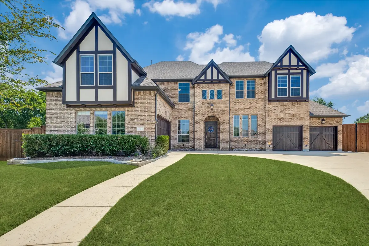 301 Red River Cir Trail, Highland Village, TX 75077 - #1