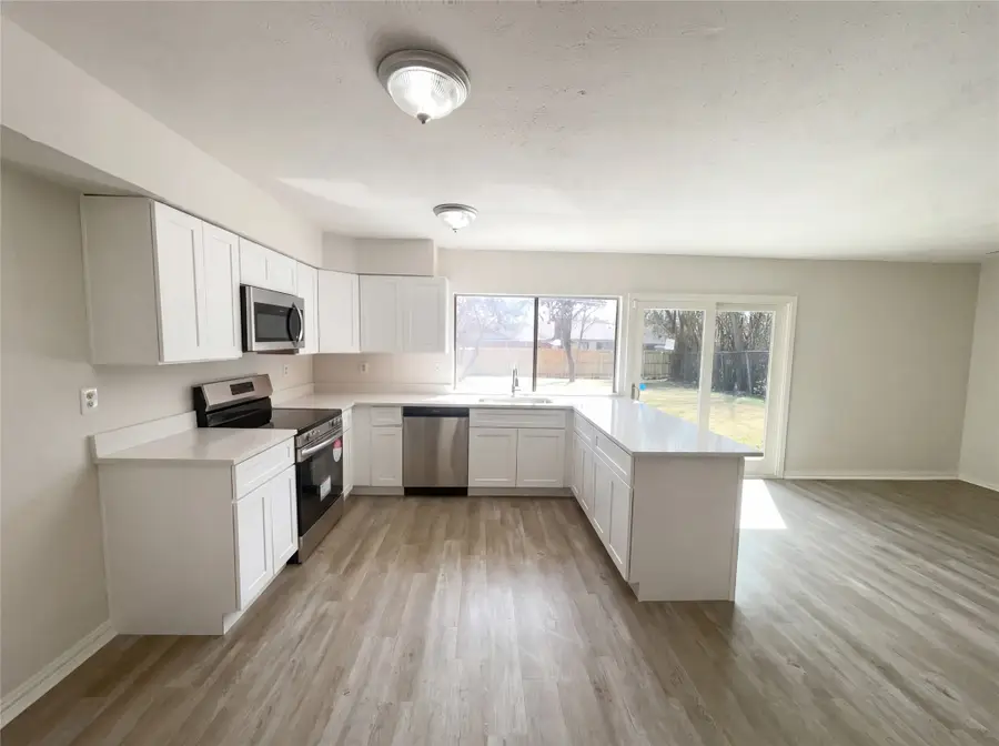 3070 Tres Logos Lane, Dallas, TX 75228 - #2