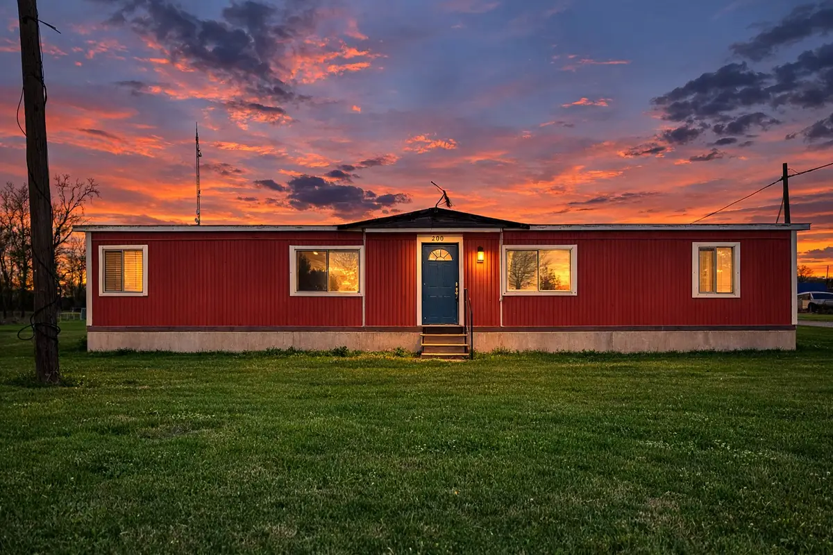 200 Olive Street, Emhouse, TX 75110 - #1