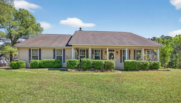 544 Red Strong Road, Frierson, LA 71027