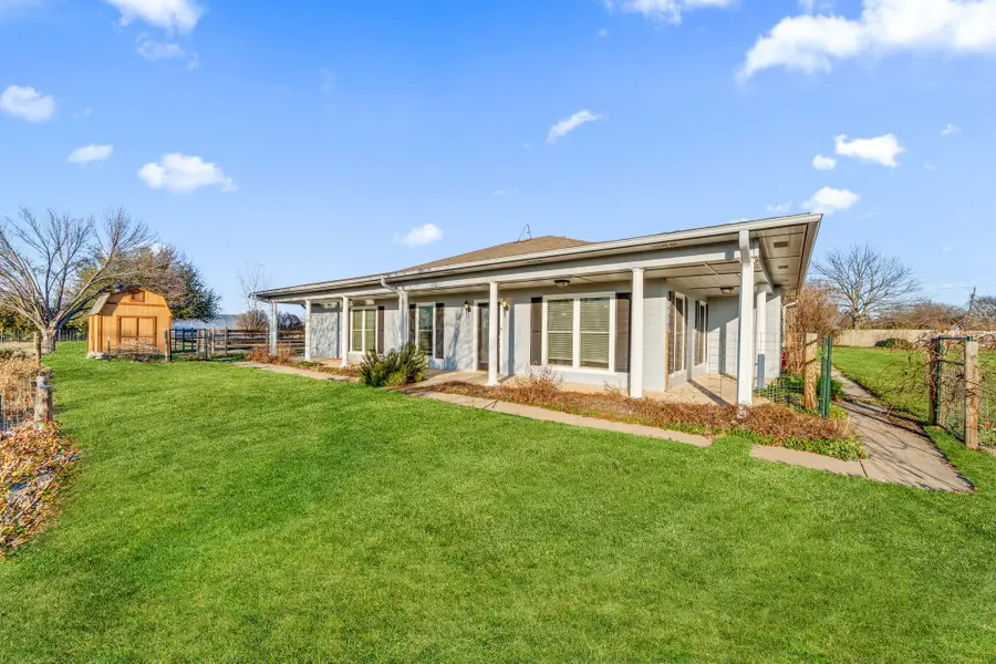 420 County Road 2904, Dodd City, TX 75438 - #3