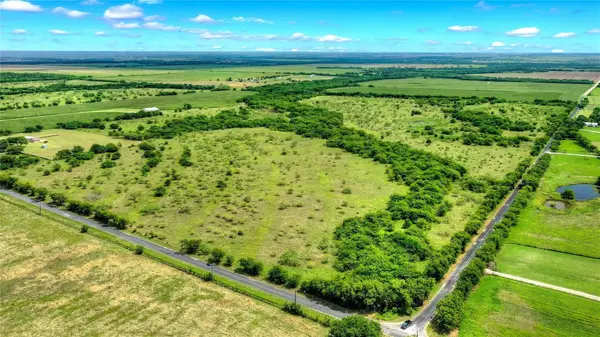 LOT 4, Lot 4-R2, 2.3 Acre Southmayd Road, Collinsville, TX 76273