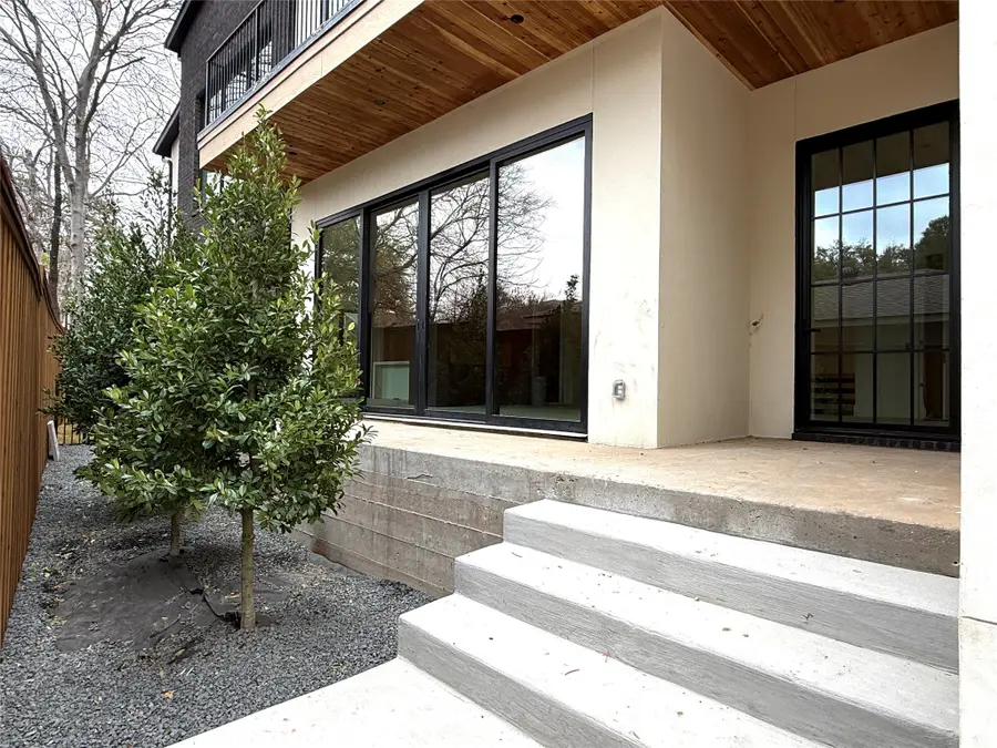 3624 N Fitzhugh Avenue, Dallas, TX 75204 - #3