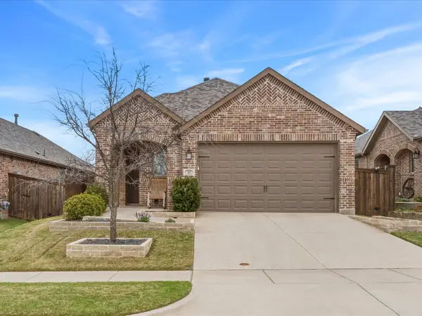 1829 Coronet Avenue, Aubrey, TX 76227