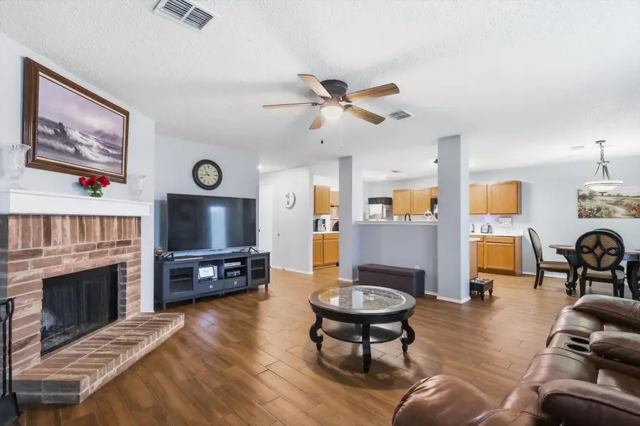 1528 Fieldstone Drive, Little Elm, TX 75068 - #2