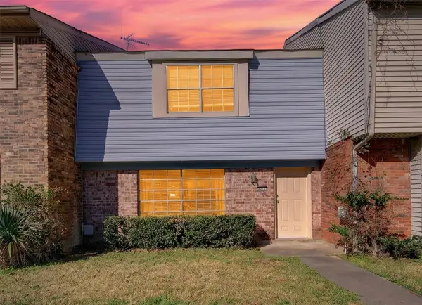 8012 Pines Road, Shreveport, LA 71129