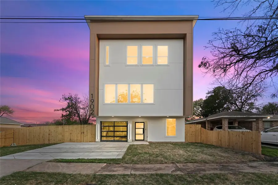 1902 Homeland Street, Dallas, TX 75212 - #2