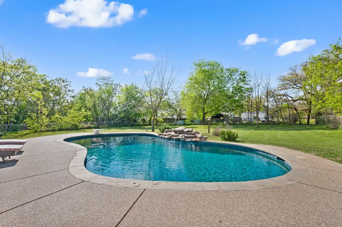 410 E Josephine Street, Weatherford, TX 76086 - #1