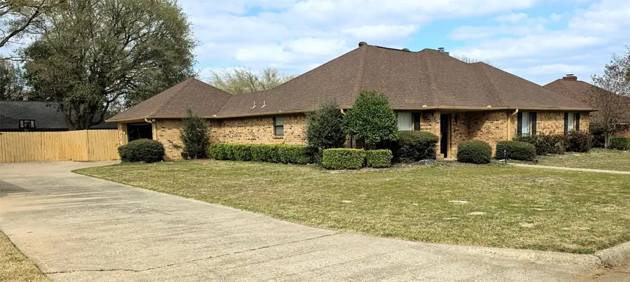 1806 Hogan Lane, Mount Pleasant, TX 75455 - #2