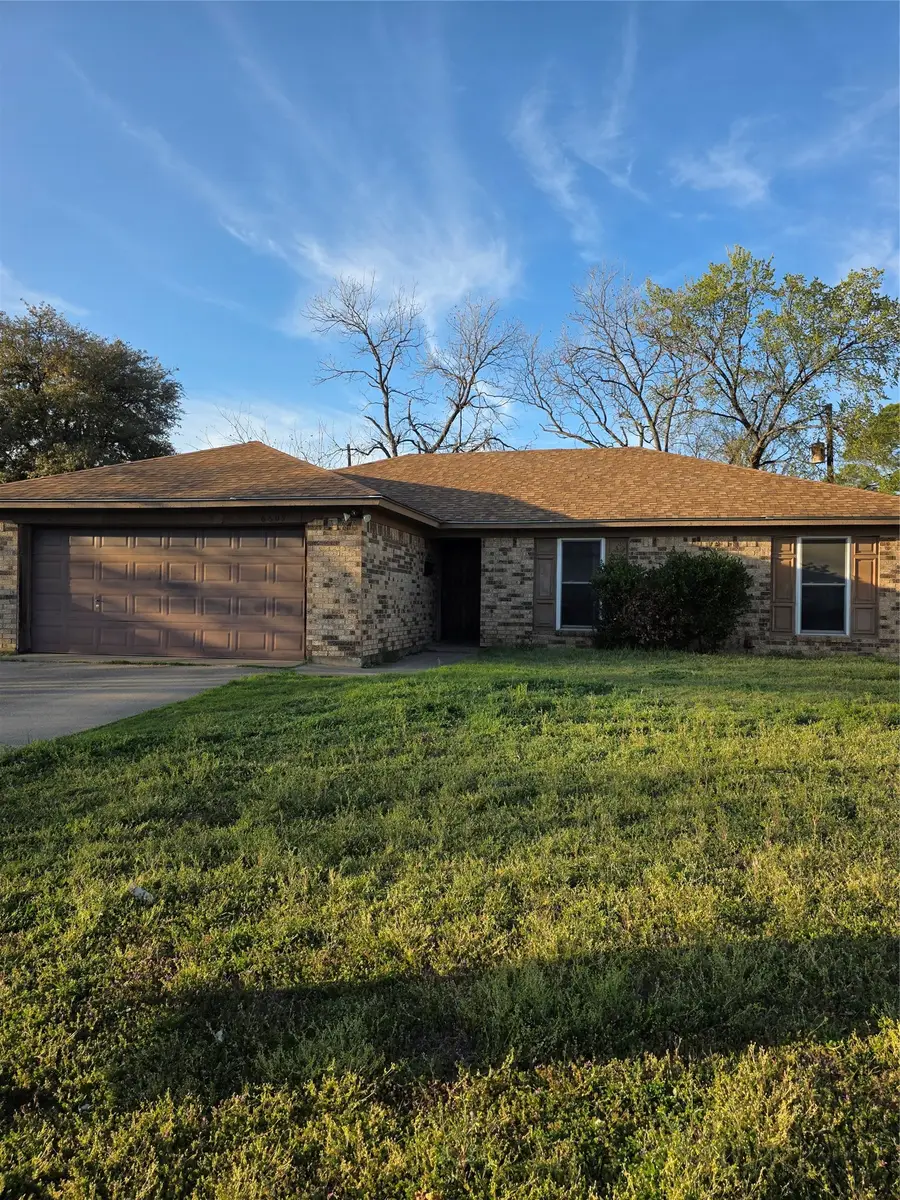 6609 Yolanda Drive, Fort Worth, TX 76112 - #3