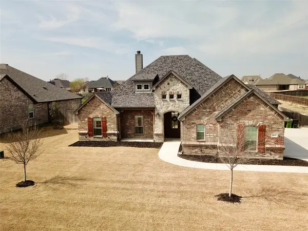 8829 Hidden Pond Street, Justin, TX 76247