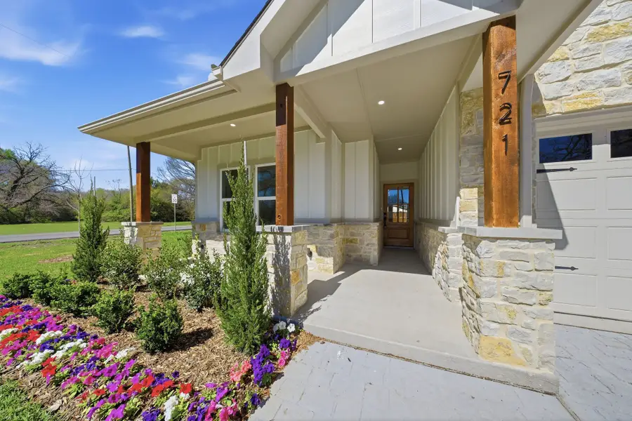 721 High School Drive, Seagoville, TX 75159 - #2