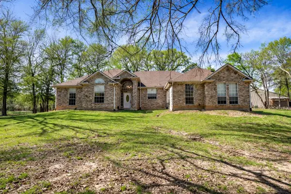 10610 County Road 3605, Quinlan, TX 75474