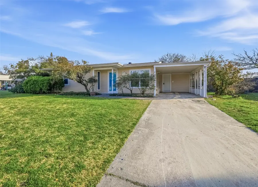 1512 Edison Avenue, Bridgeport, TX 76426 - #3