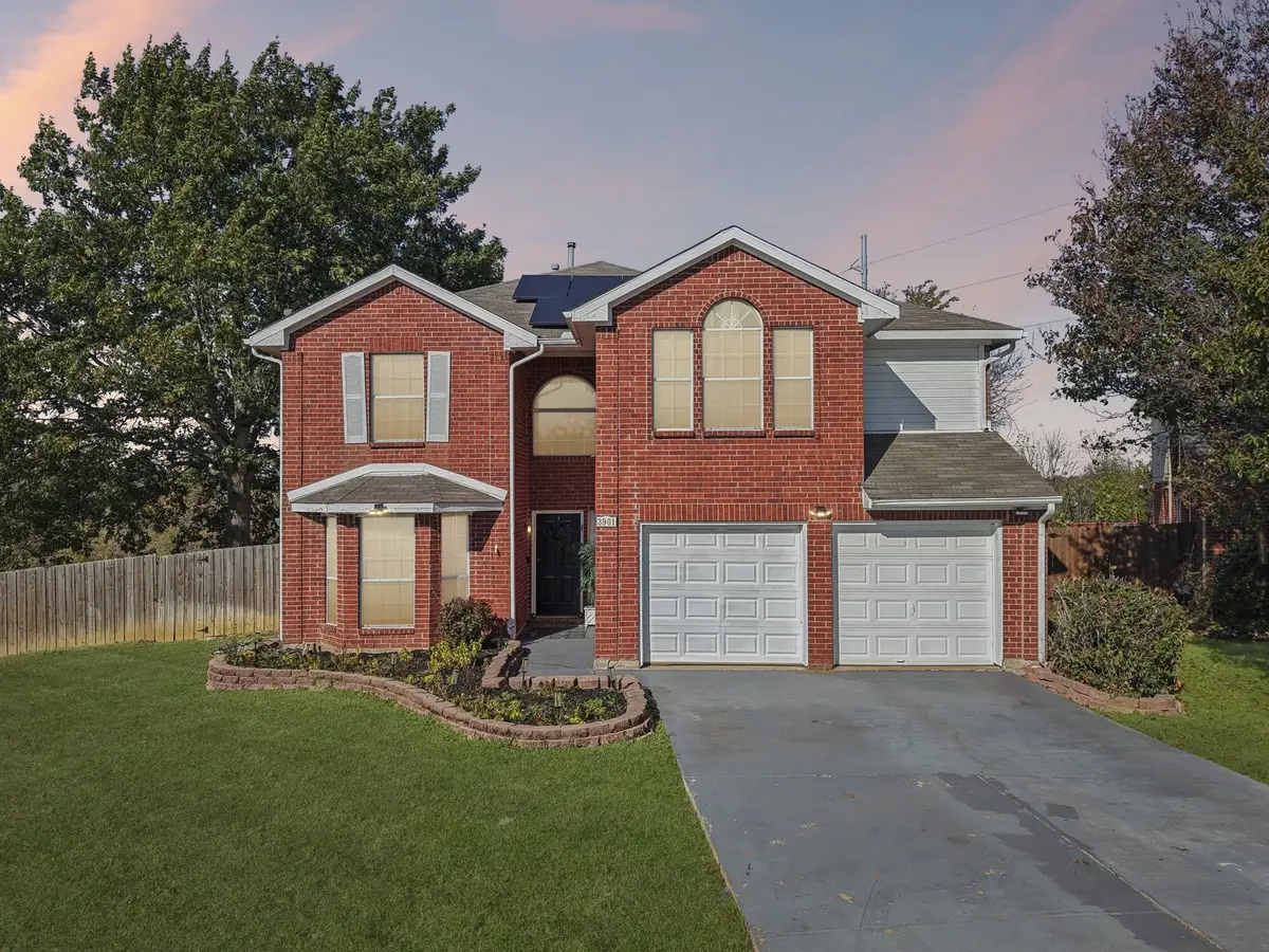 3901 Silver Meadow Lane, Grand Prairie, TX 75052 - #1