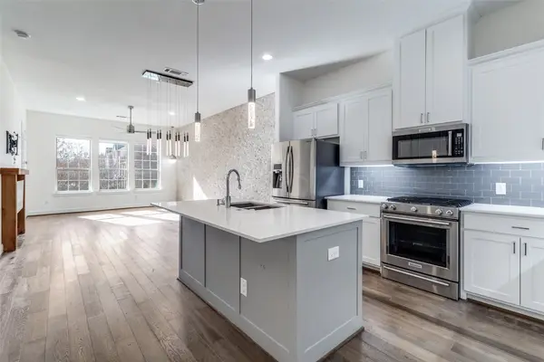 5015 Meridian Lane #1102, Addison, TX 75001