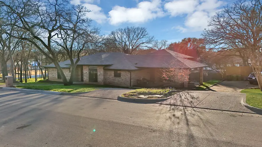 2814 Marquis Circle E, Arlington, TX 76016 - #2