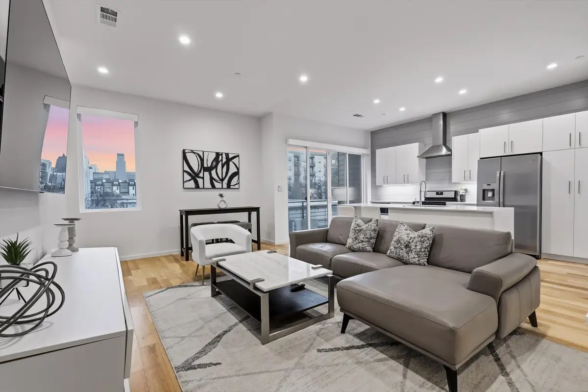 3812 San Jacinto Street #204, Dallas, TX 75204 - #1