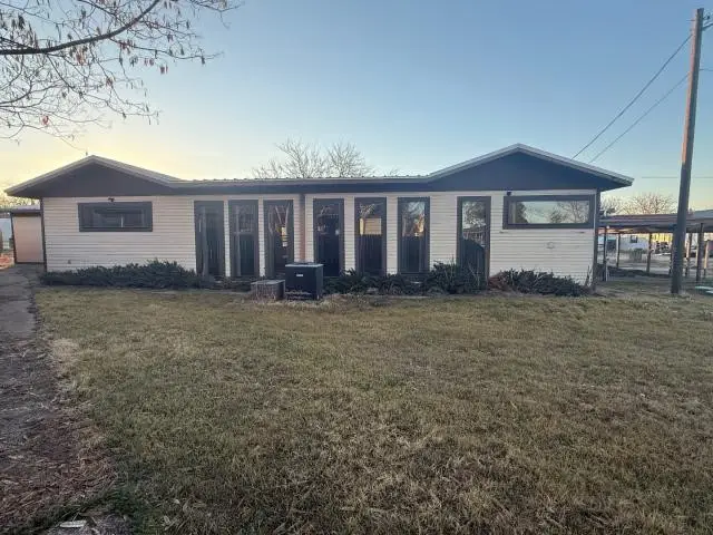 808 Flamingo Road, Granbury, TX 76049 - #3