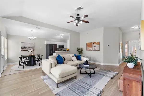 2408 Castle Ridge Drive, McKinney, TX 75071