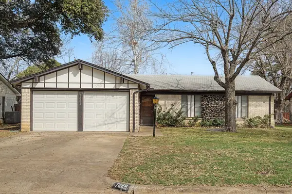 7449 Beaty Street, Fort Worth, TX 76112
