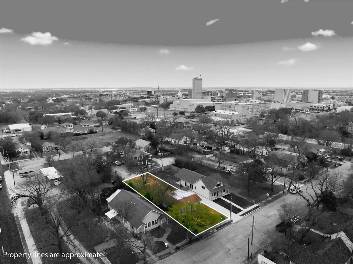 603 N 10th Street, Waco, TX 76701 - #1