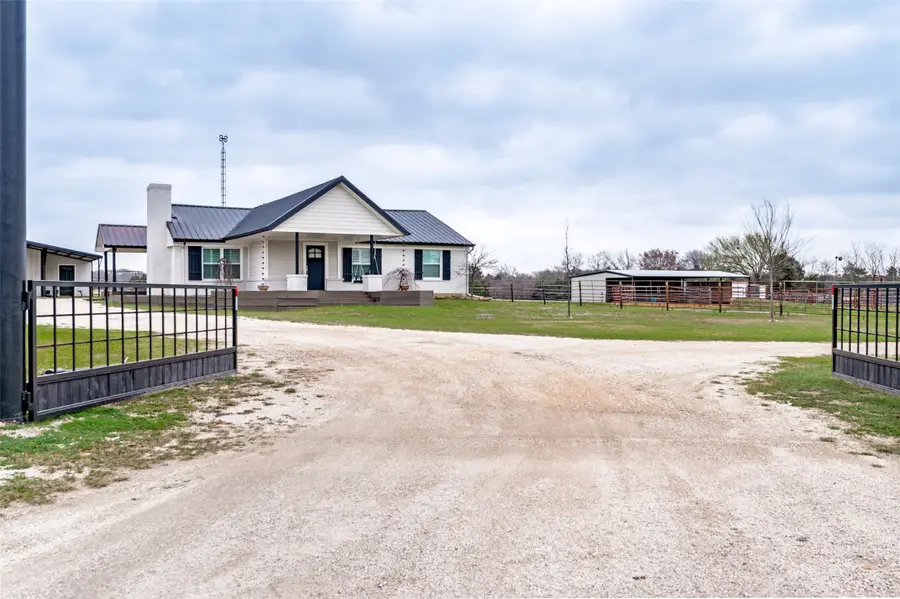 15076 S Fm 372, Valley View, TX 76272 - #2