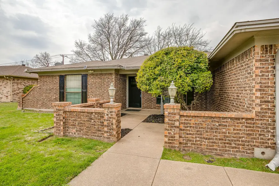 6512 Arthur Drive, Edgecliff Village, TX 76134 - #3