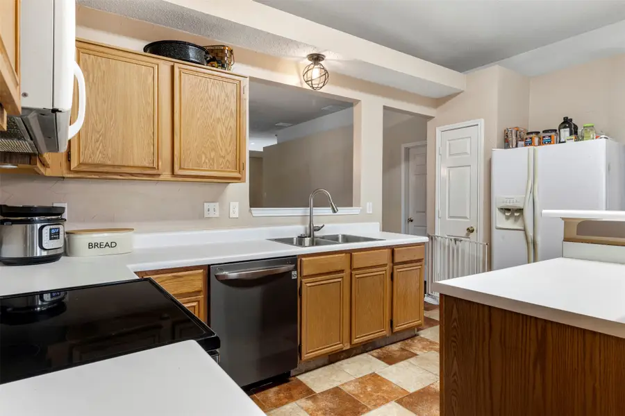 807 Squire Court, Allen, TX 75002 - #2