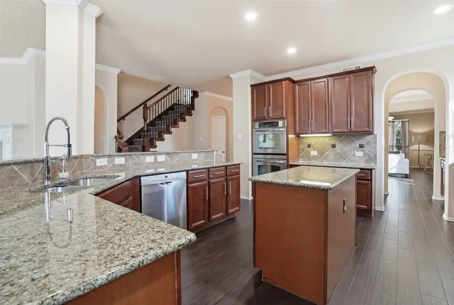 4301 Mountain Crest Drive, Fort Worth, TX 76123 - #3