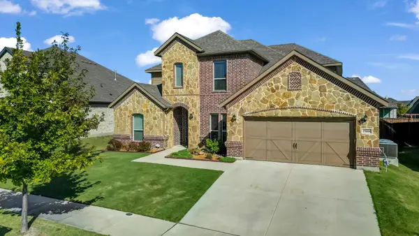 15004 Fleet Hill Road, Aledo, TX 76008