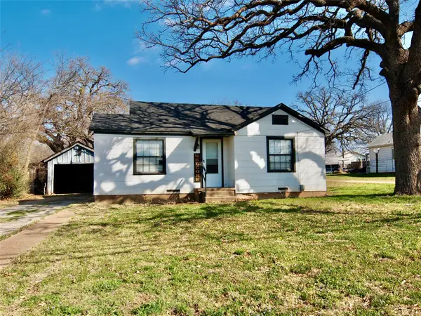 1327 Old Jacksboro Road, Graham, TX 76450