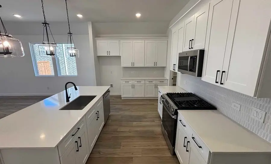 677 Tyronza Drive, Justin, TX 76247 - #2