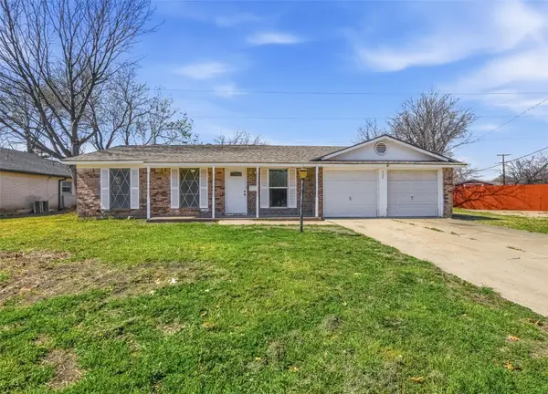 620 Edna Court, Everman, TX 76140