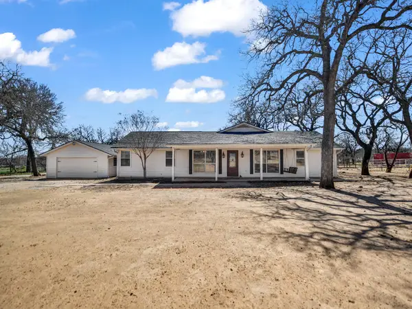 289 County Road 3550, Paradise, TX 76073