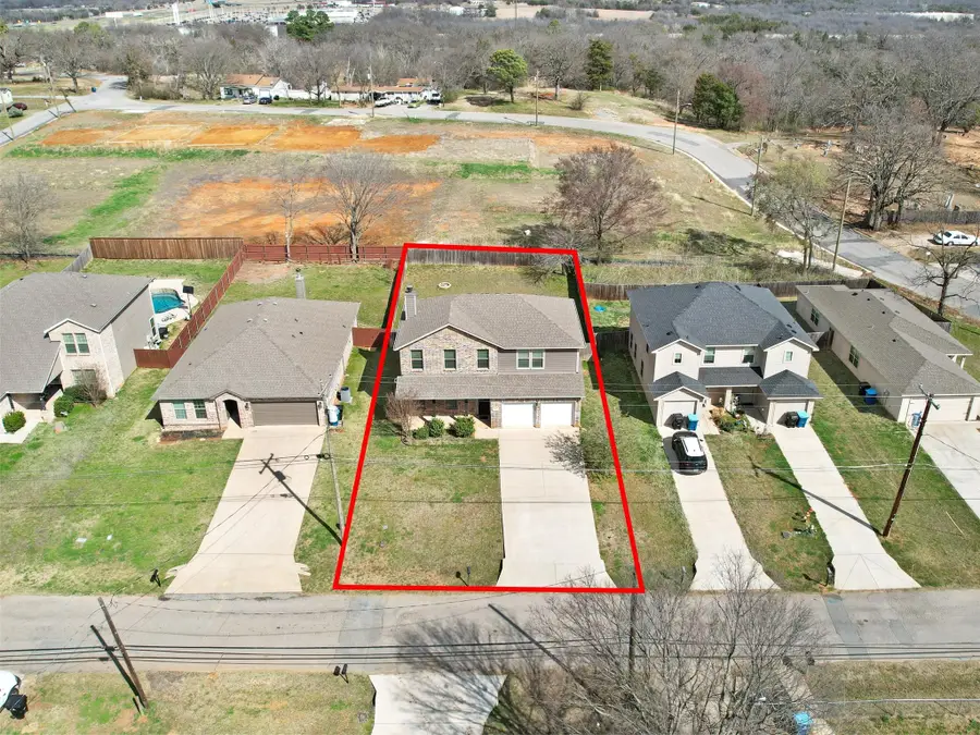 2811 W Washington Street, Denison, TX 75020 - #2