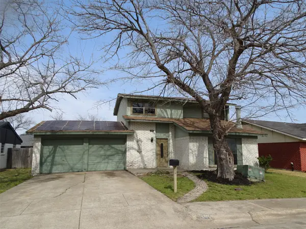 1218 Birchbrook Street, Grand Prairie, TX 75052