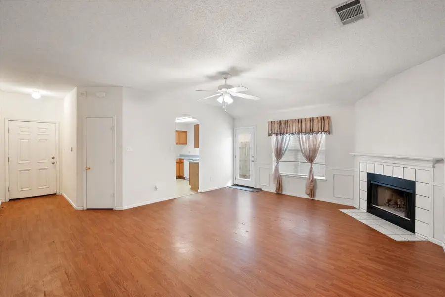 649 Blueberry Hill Lane, Mansfield, TX 76063 - #3