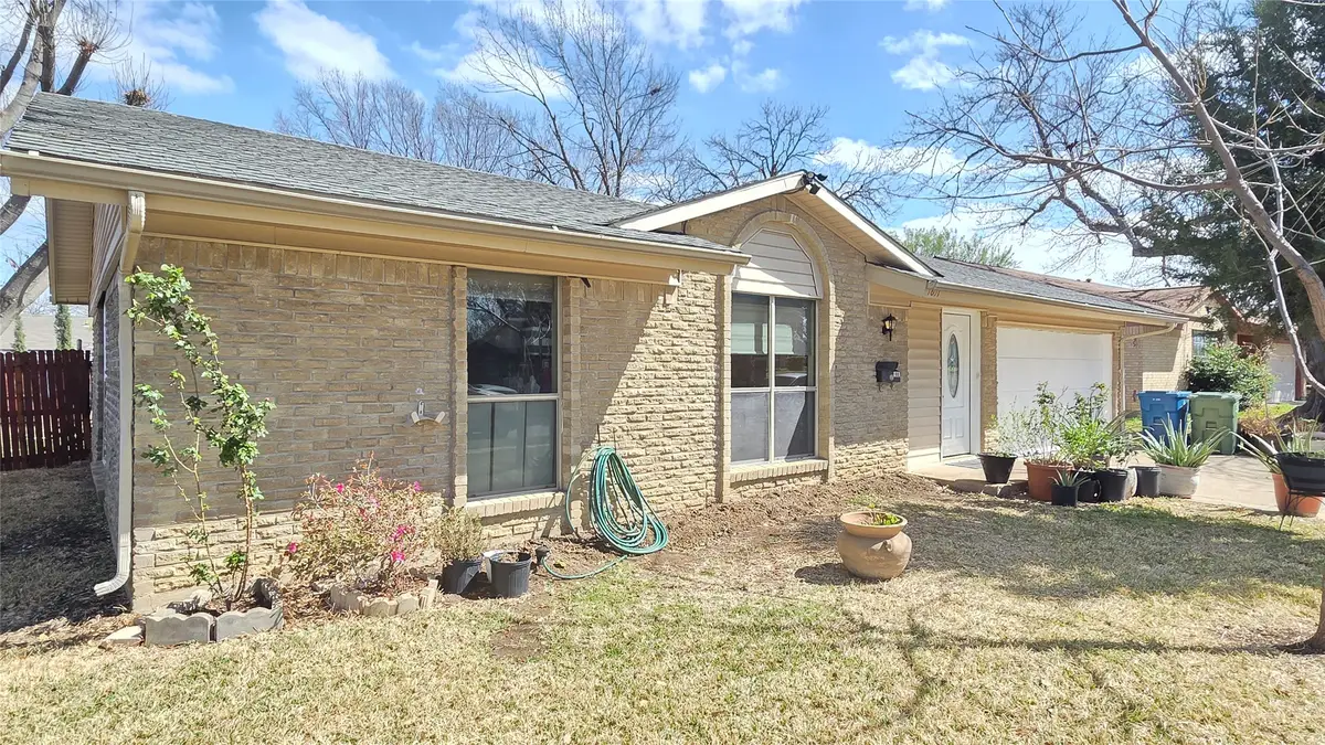 1807 Redbud Circle, Carrollton, TX 75006 - #1