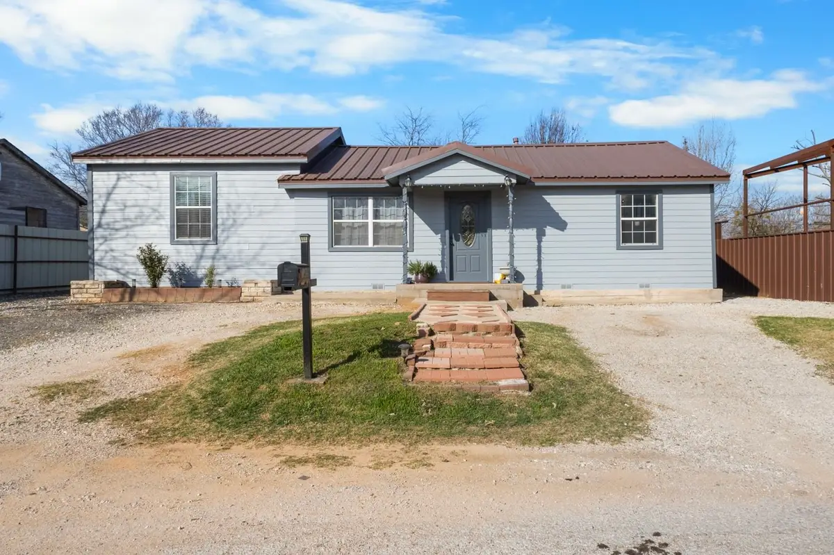 1409 18th Street, Bridgeport, TX 76426 - #1