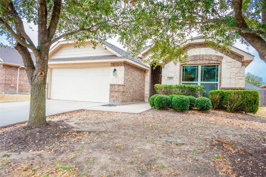 211 Range Road, Waxahachie, TX 75165 - #3